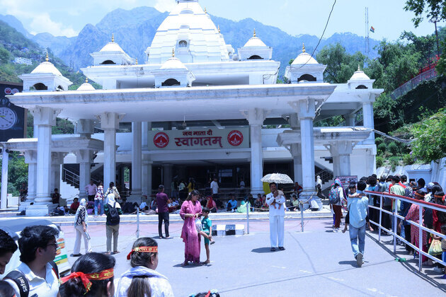 Vaishno Devi Rs.500-Crore 'fake silver' offerings row: Jammu court summons crime branch inquiry officer