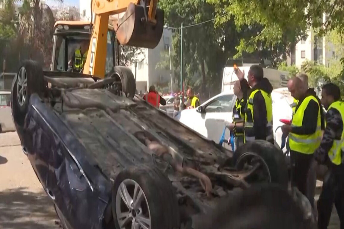Israel: Video claims damage after Iranian missile strike in Ramat Hasharon