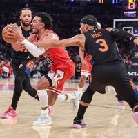 Knicks jump out to massive lead, pummel Bulls by 40