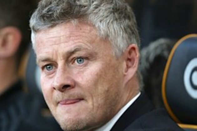 Hammers extend away-day blues for pitiful Man Utd
