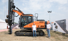  Alessandro Baldazzi, Geax sales manager (left) and Christian Randi, Doosan Infracore aftermarket manager for Southern Europe