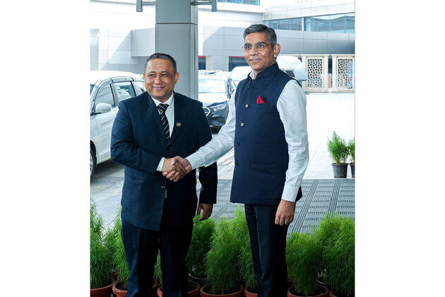 Nepal Foreign Minister arrives in India on first official visit