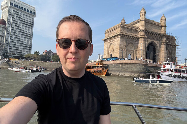 "Everyone must visit to feel its magic!": US Ambassador on Mumbai's Gateway of India