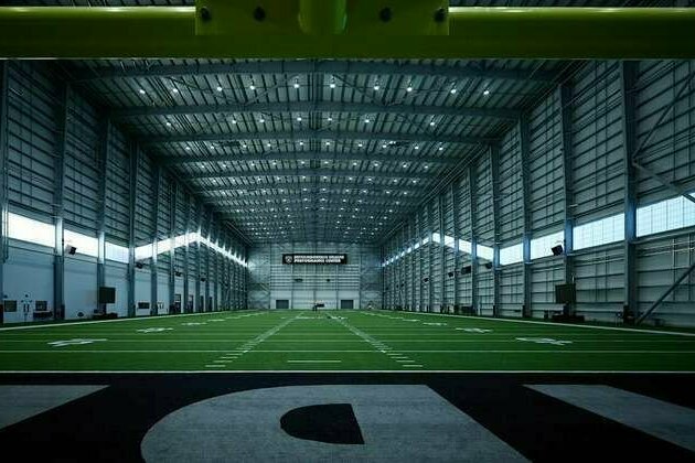 Draft prospects feel energy in the building at Raiders' local pro day