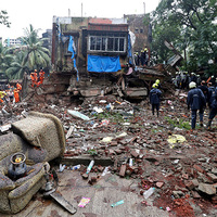 Pakistan: Deaths from Karachi building collapse rises to 26