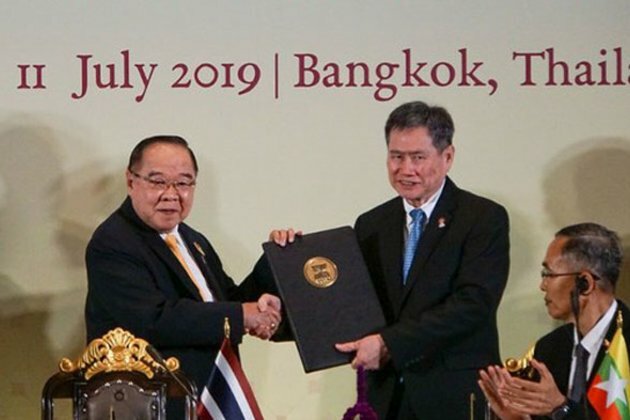 ASEAN Defense Ministers Call for Peace, Stability in South China Sea