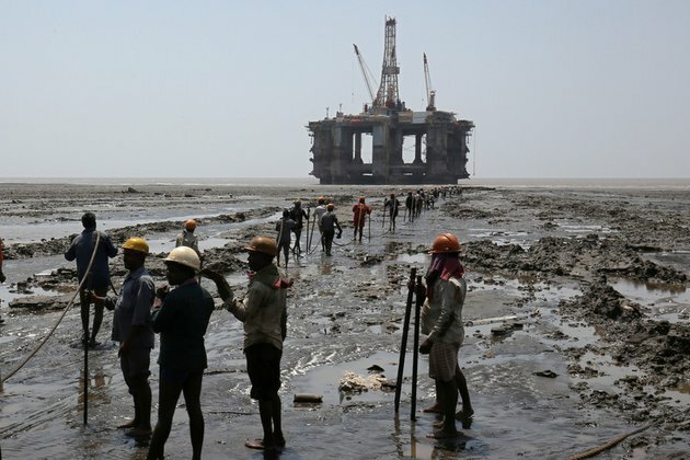 India&#039;s oil demand recovery threatened by new restrictions