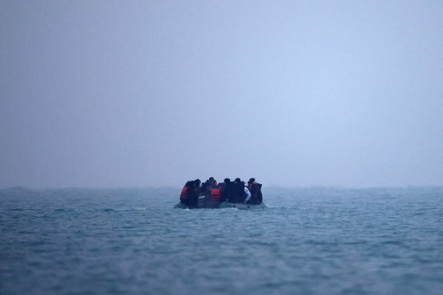 Dozens dead after migrant boat capsizes