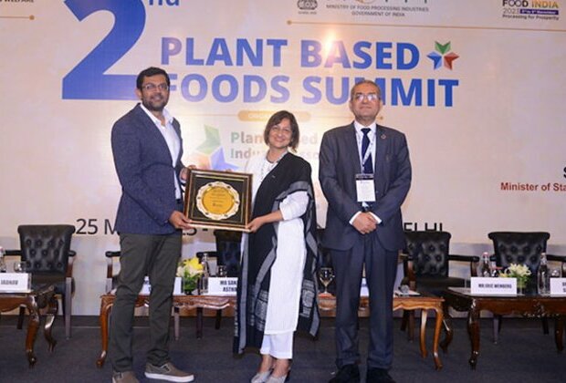 Vegandukan.com has been awarded as the best plant-based e-commerce portal