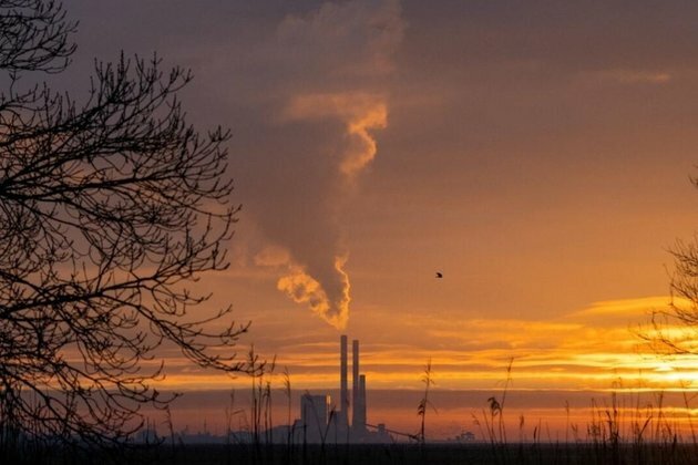 Companies not transparent enough on carbon emissions, says report