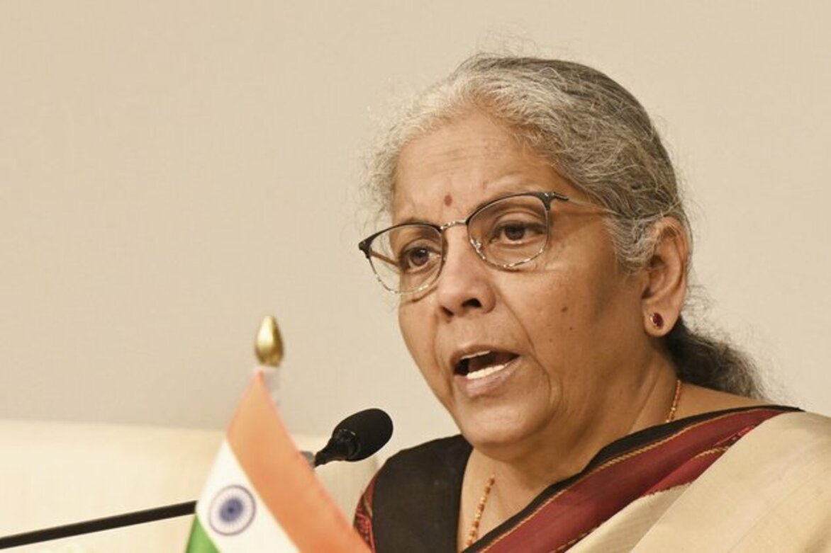 135 million Indians lifted out of poverty minister
