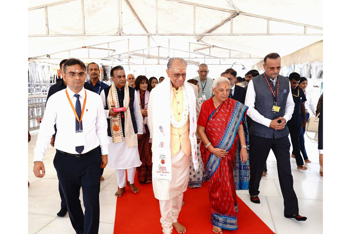 'Visit reflecting deep cultural, civilisational bonds': MEA on Mauritius PM's visit to Kashi Vishwanath Temple