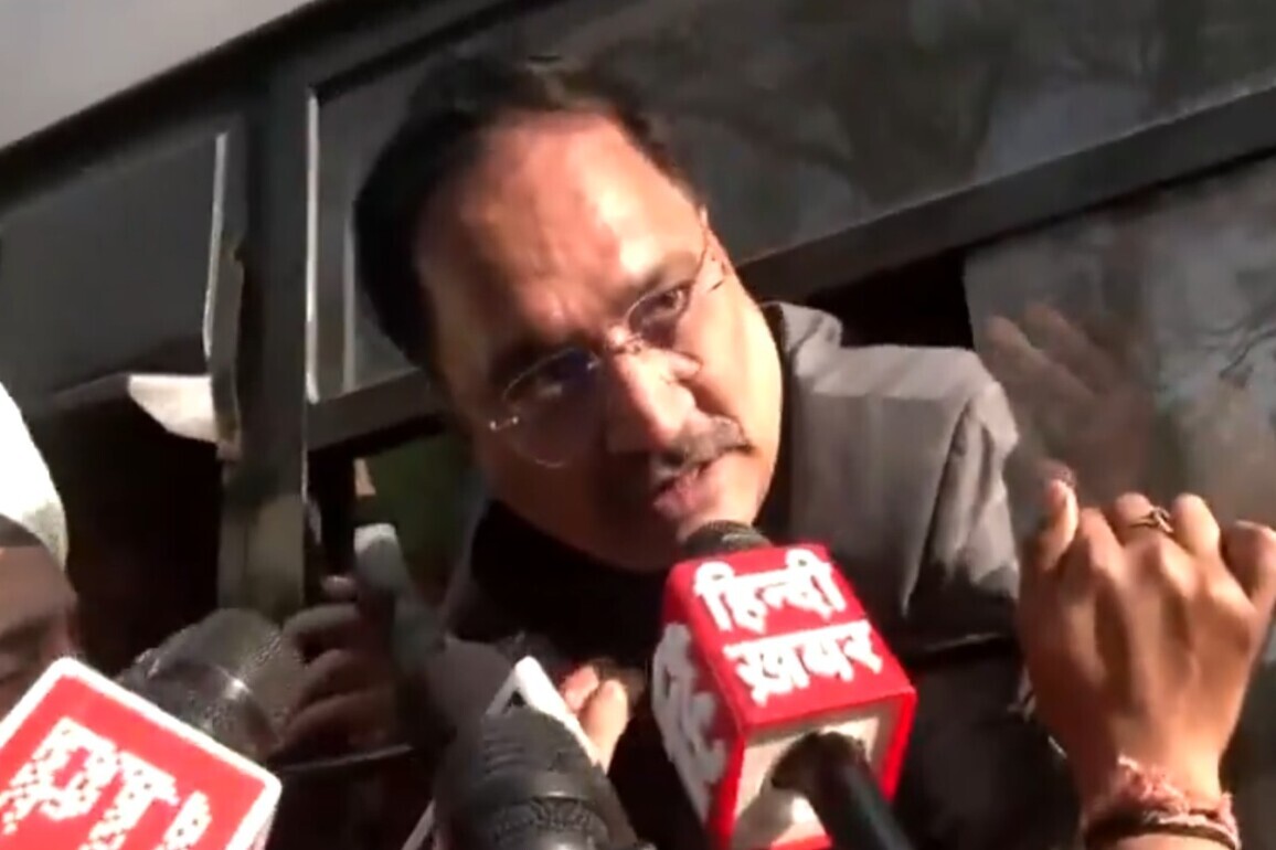 Delhi BJP chief Virendraa Sachdeva, other leaders detained over protest against Rahul Gandhi's "traitor" remark