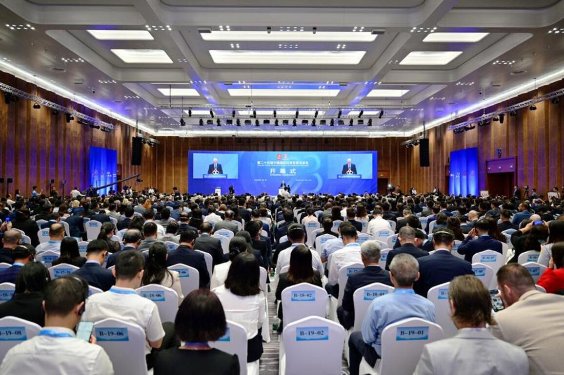 Foreign firms sign deals, eye expansion at China's investment fair
