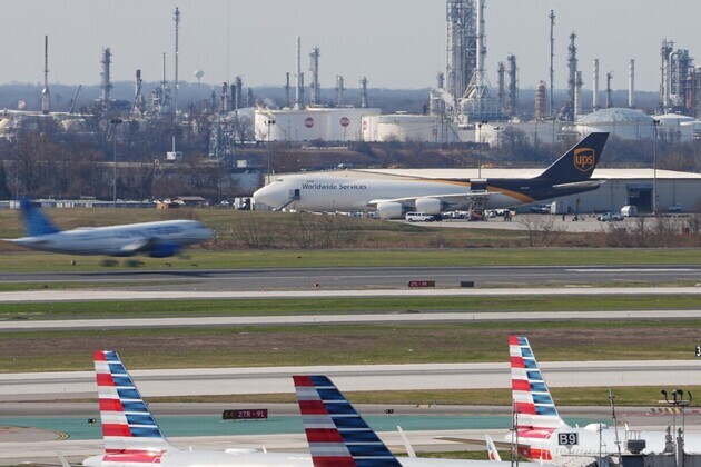 Secret Service agent assigned to Jill Biden wounded by negligent discharge