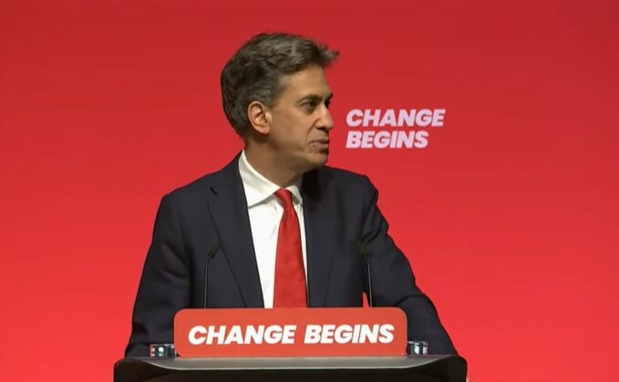 Ed Miliband declares 'Britain is back in the business of climate leadership'