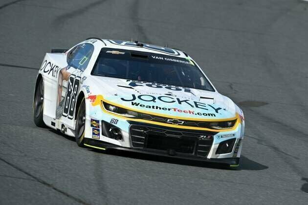 Shane van Gisbergen runs away with Roval win; playoff Round of 8 set