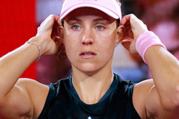Former champ Kerber survives scare to reach Aussie Open last 16