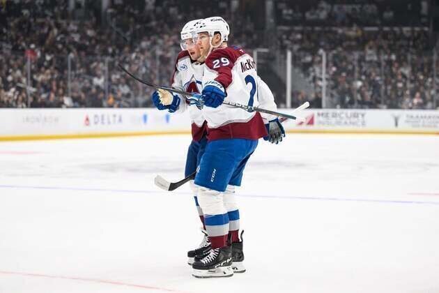 Nathan MacKinnon scores twice as Avs race away to sweep Kings