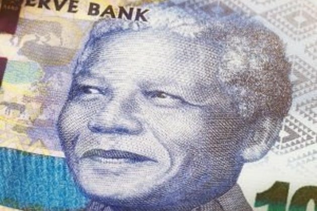 Rand leads EM currency gains as traders digest Ramaphosa speech