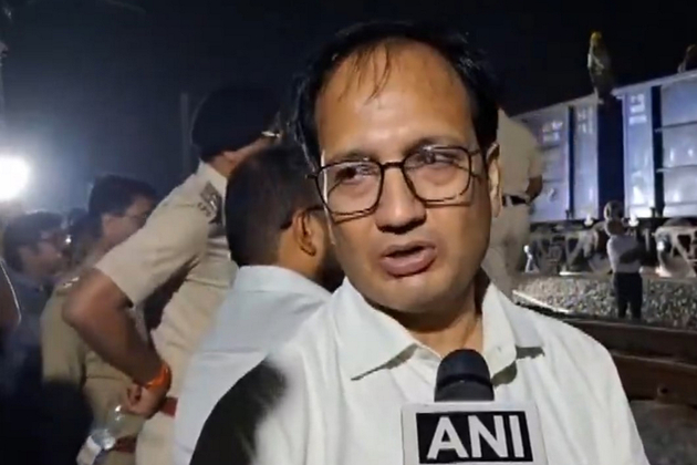 Chhattisgarh: Death toll rises to 8 in Bilaspur passenger-goods train collision