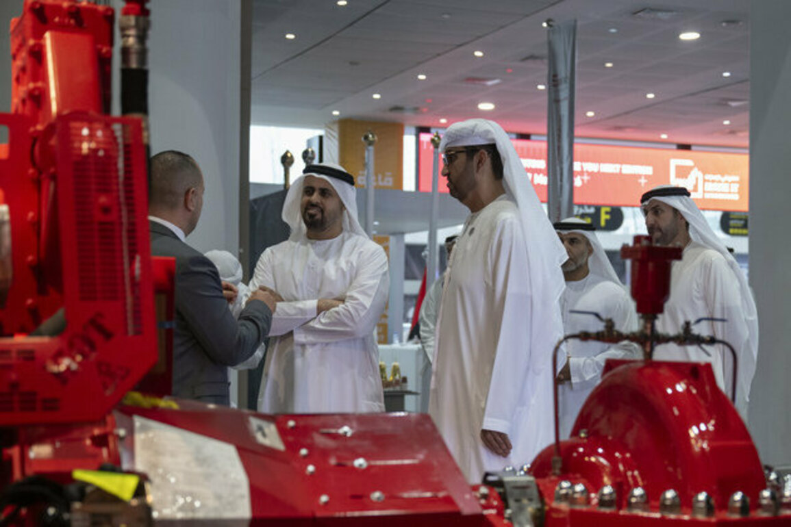 Theyab bin Mohamed bin Zayed visits 4th Make it in the Emirates