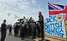 Tractors head to Westminster looking to 'sound the alarm' on British farming