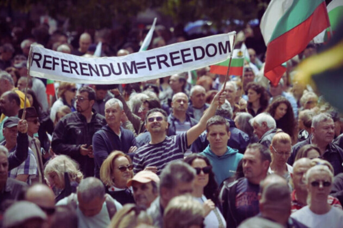 Bulgaria and the Euro: Why a Referendum Is Legally Impossible