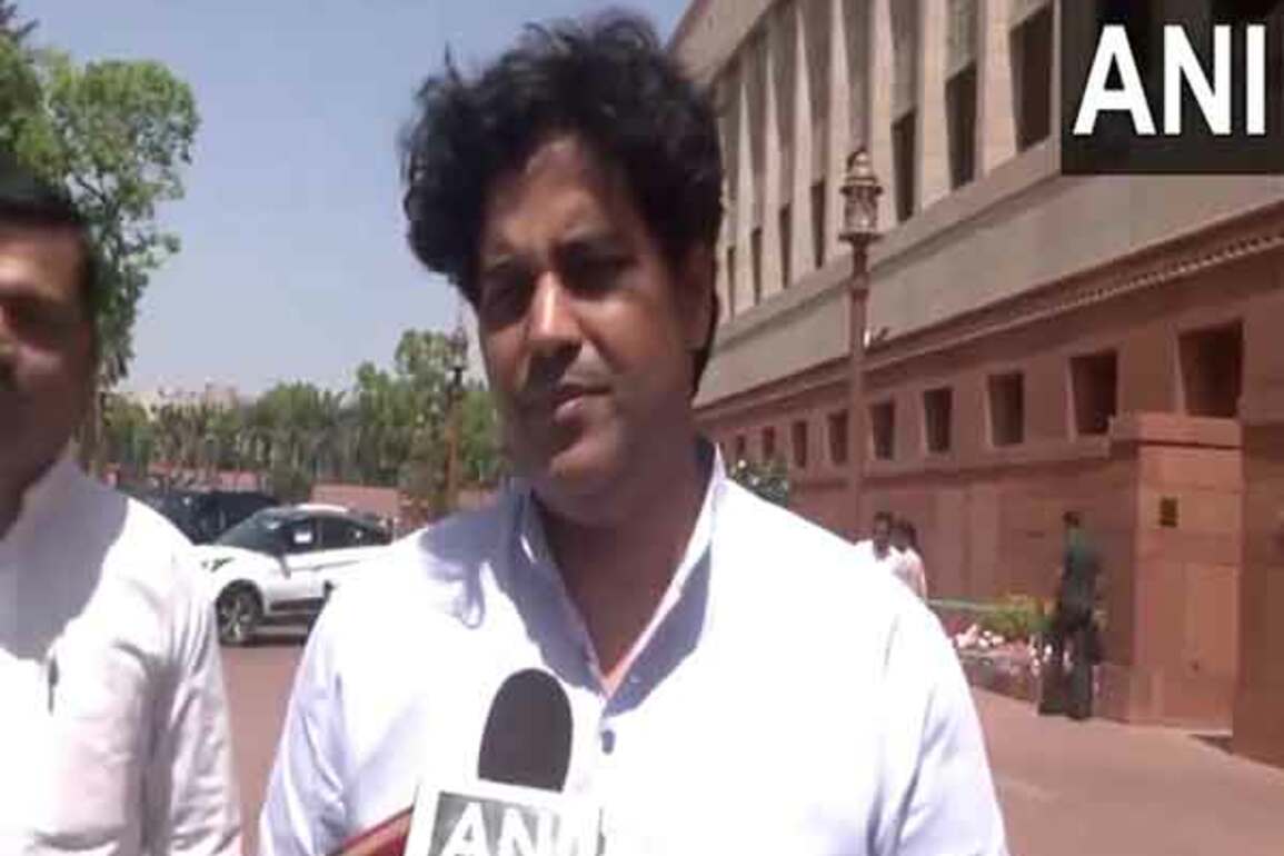"Parliament went till 2:00 AM to divert attention": Congress' Imran Pratapgarhi slams PM Modi after US admin imposes reciprocal tariff