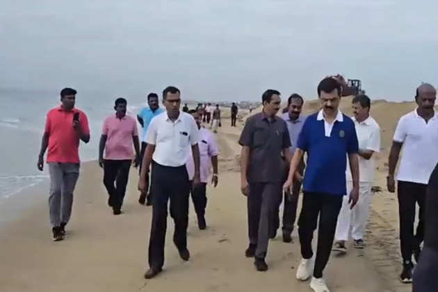 Tamil Nadu: CM Stalin inspects Adyar River, reviews rain preparedness amid alerts