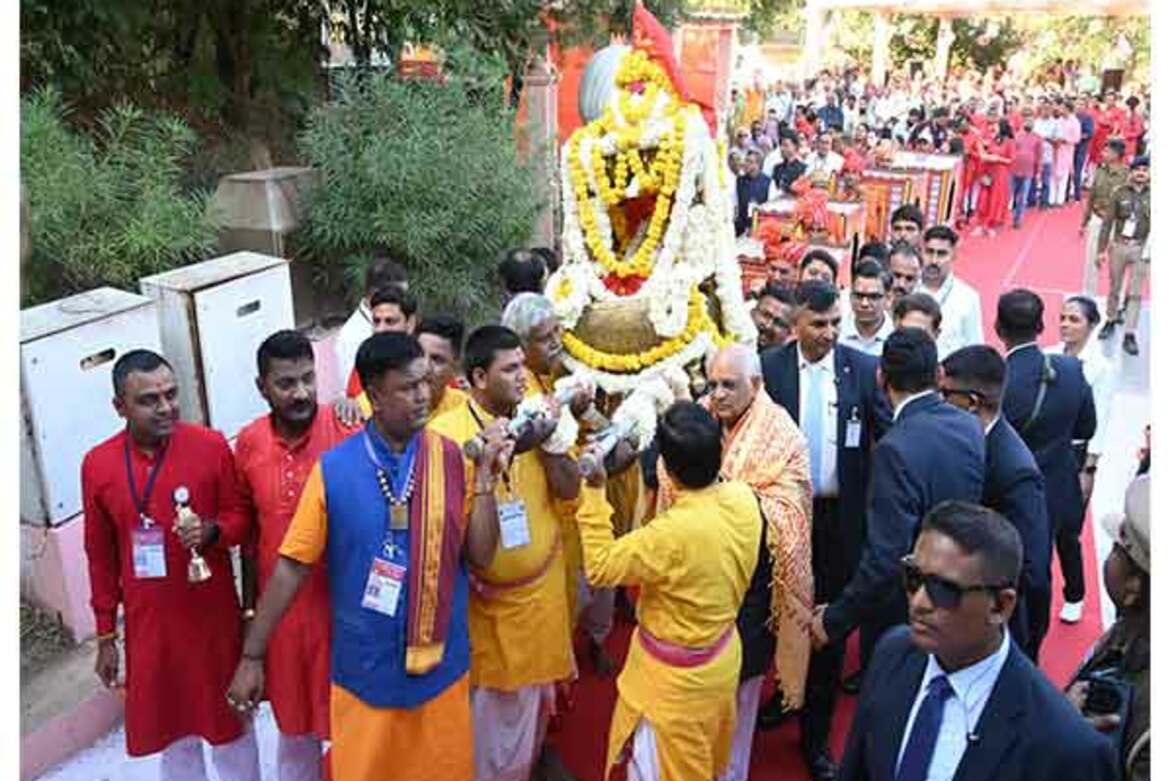 Gujarat: 51 Shakti Peeth Parikrama Mahotsav begins in Ambaji in presence of CM Patel