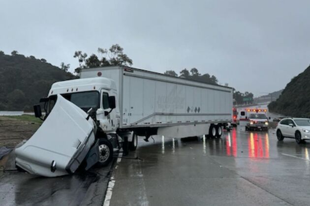 Sig Alert issued after big rig jackknifes on I-15 in Mission Valley