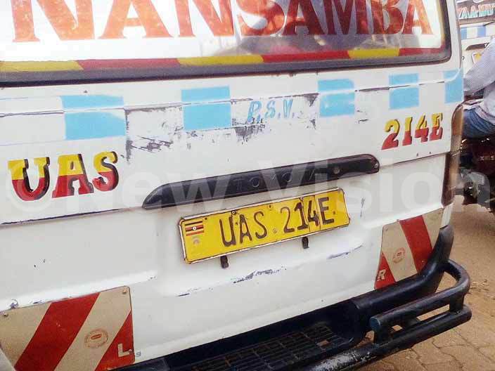  he taxi in which errick himbisibwe passenger was strangling the driver ernard ilyango at atwe a ampala suburb on 23042016 hoto by awrence ulondo