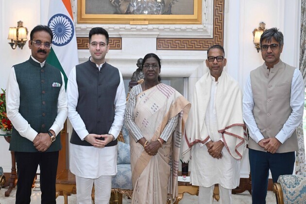 Behaving less like political party but more like obsessed, jilted ex: Raghav Chadha's jibe at AAP after meeting President Murmu