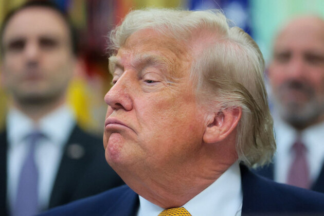 Trump says US will bomb "one bridge or power plant" if Iran "shoots" at ships in Strait of Hormuz