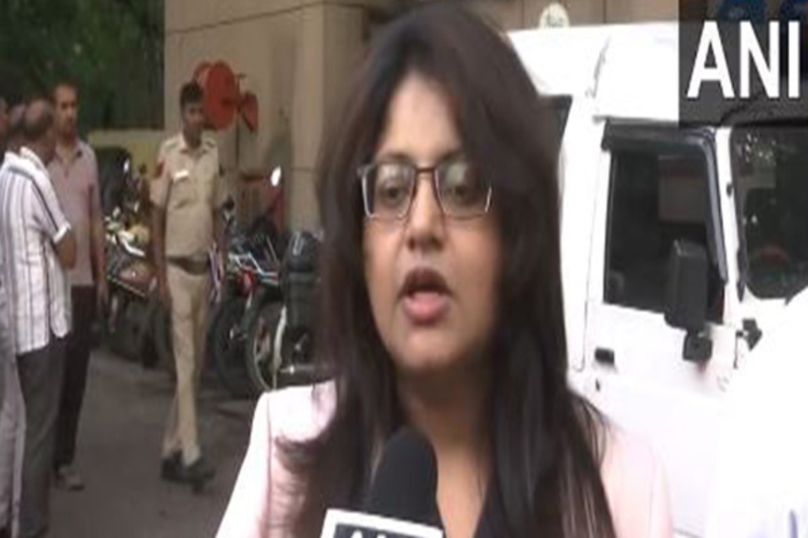Ex-IAS trainee Puja Khedkar questioned by Crime Branch over fake certificates in UPSC exam