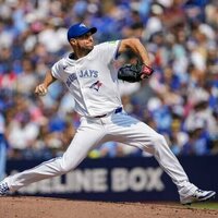 Max Scherzer, Blue Jays hold off Royals