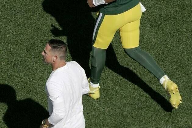 Packers break protocol to give Jordan Love reps days after thumb surgery