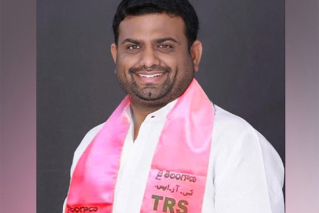 Telangana: Former MLA Pilot Rohit Reddy's farmhouse raided; police find 2g of "white powder"