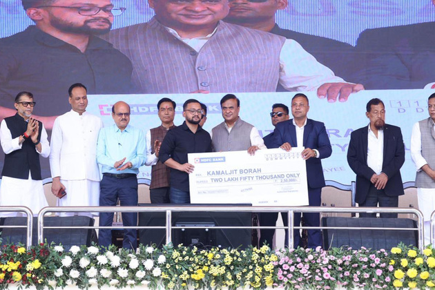 Assam CM Sarma distributes second tranche of funds under Atmanirbhar Asom Abhijan 1.0