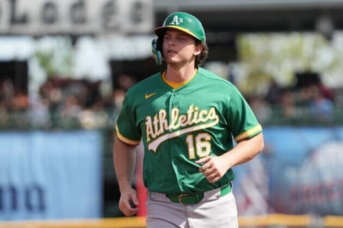 Report: A's make long-term offer to ROY Nick Kurtz