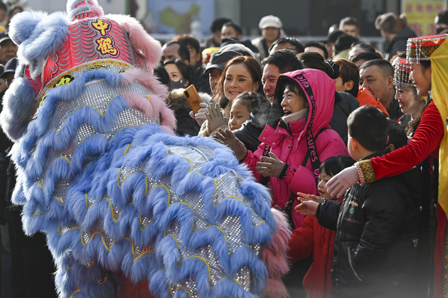 CHINA-XINJIANG-URUMQI-GRAND BAZAAR-NEW YEAR-CELEBRATION (CN)