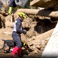 Sri Lankan Army commends efficiency of UAE SAR team during floods, landslides