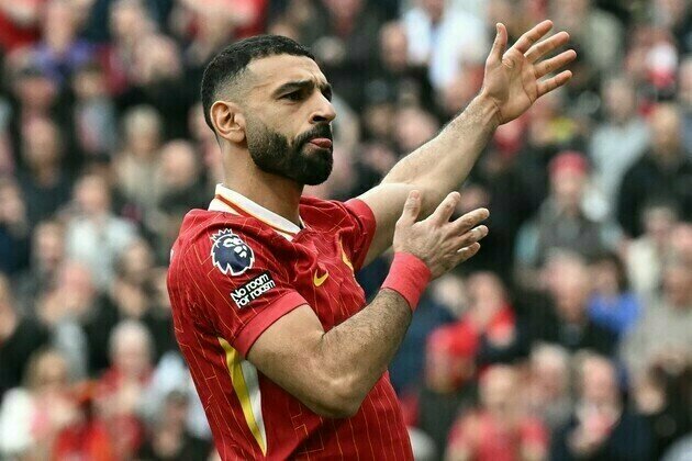 Salah wins Premier League player of season award
