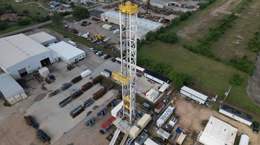 Drone image of the setup for the first demonstration of Quaise Energy’s novel drilling technique on a full-scale oil rig