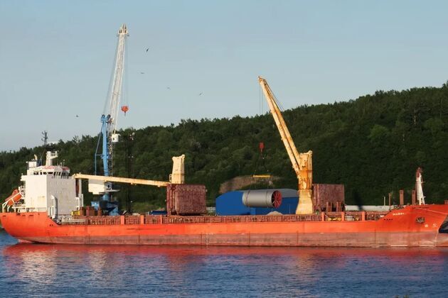 Russian ship tied to North Korean arms smuggling docks at Indian port