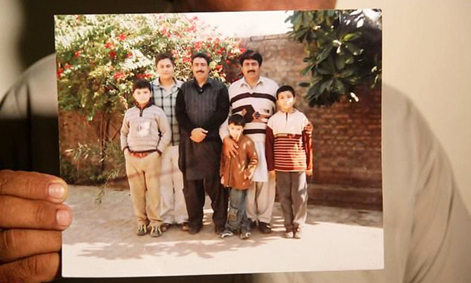 Pakistan moves Bin Laden doctor to safer location Pakistan moves Bin Laden doctor to safer location