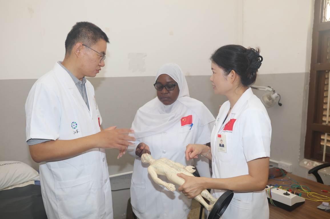 TANZANIA-ZANZIBAR-CHINESE MEDICAL TEAM-TCM TREATMENTS