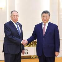 Xi's Album | Xi meets Russian FM in Beijing