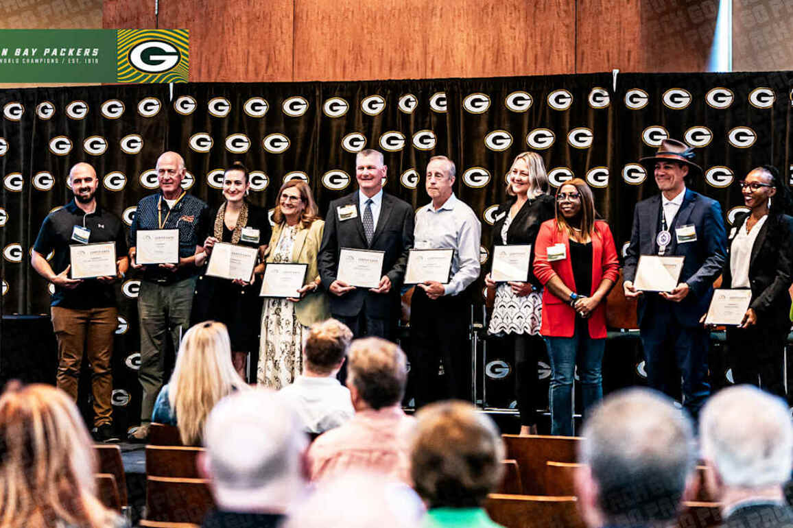 Packers recognize Mentor-Protg Program participants